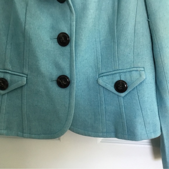 Talbot’s Beautiful Blue Short Jacket size 12 Petite - Picture 4 of 9
